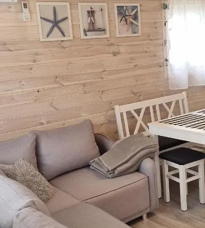 Vakantiehuis Swiety Spokoj Rusinowo- Nad Morzem Z Wlasnymi Ogrodkami Rusinowo (Slawno)